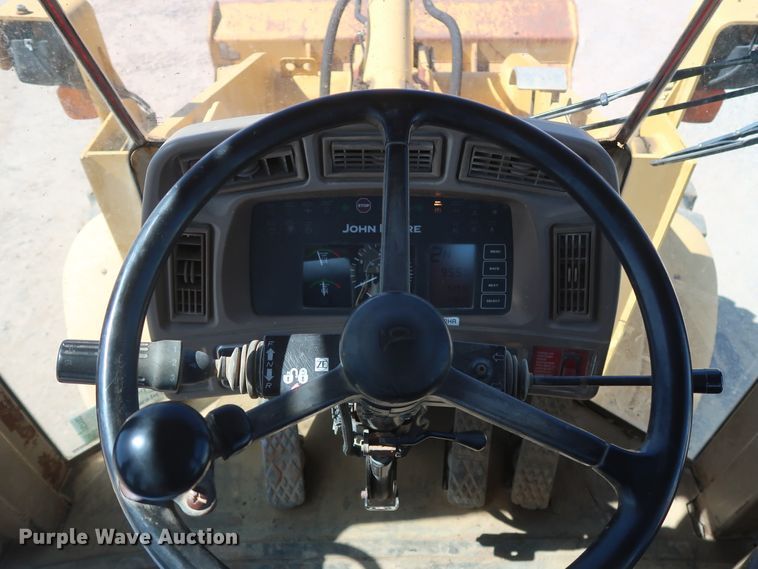 image for item DG7132 2001 John Deere 544H  High Lift wheel loader