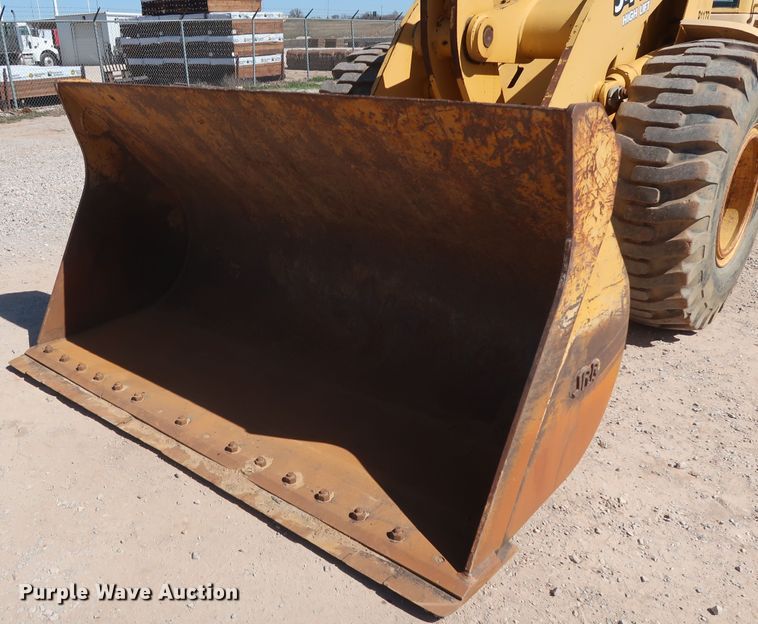 image for item DG7132 2001 John Deere 544H  High Lift wheel loader