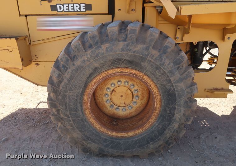 image for item DG7132 2001 John Deere 544H  High Lift wheel loader