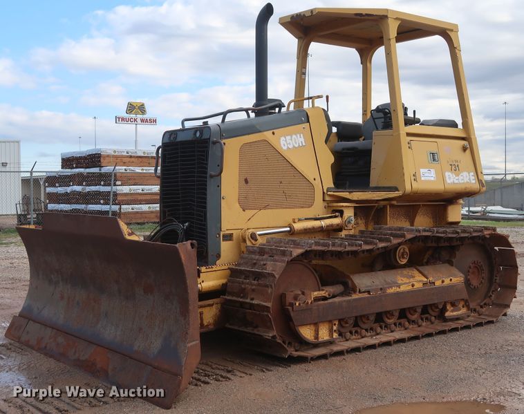 image for item DG7137 2004 John Deere 650H  crawler dozer
