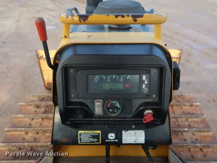 image for item DG7137 2004 John Deere 650H  crawler dozer