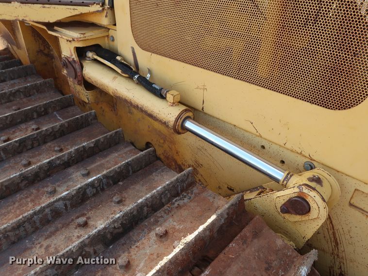 image for item DG7137 2004 John Deere 650H  crawler dozer