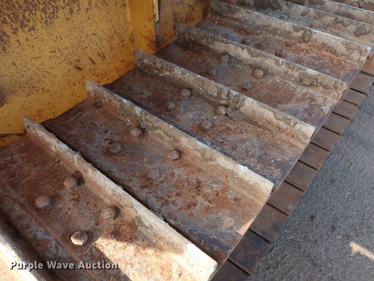 image for item DG7137 2004 John Deere 650H  crawler dozer