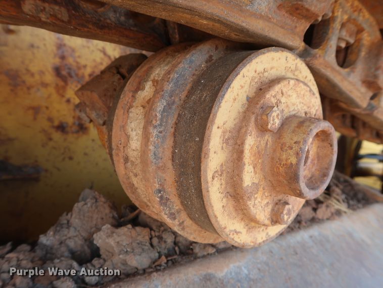 image for item DG7137 2004 John Deere 650H  crawler dozer