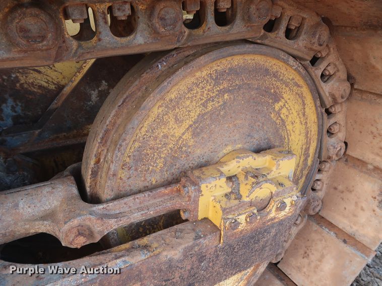 image for item DG7137 2004 John Deere 650H  crawler dozer