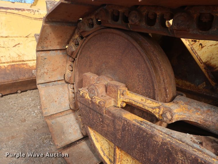 image for item DG7137 2004 John Deere 650H  crawler dozer