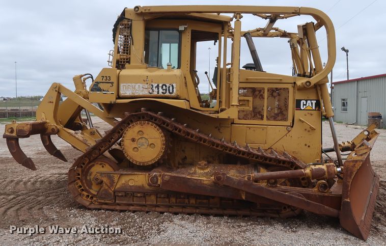 image for item DG7139 1994 Caterpillar D6H Series II  crawler dozer