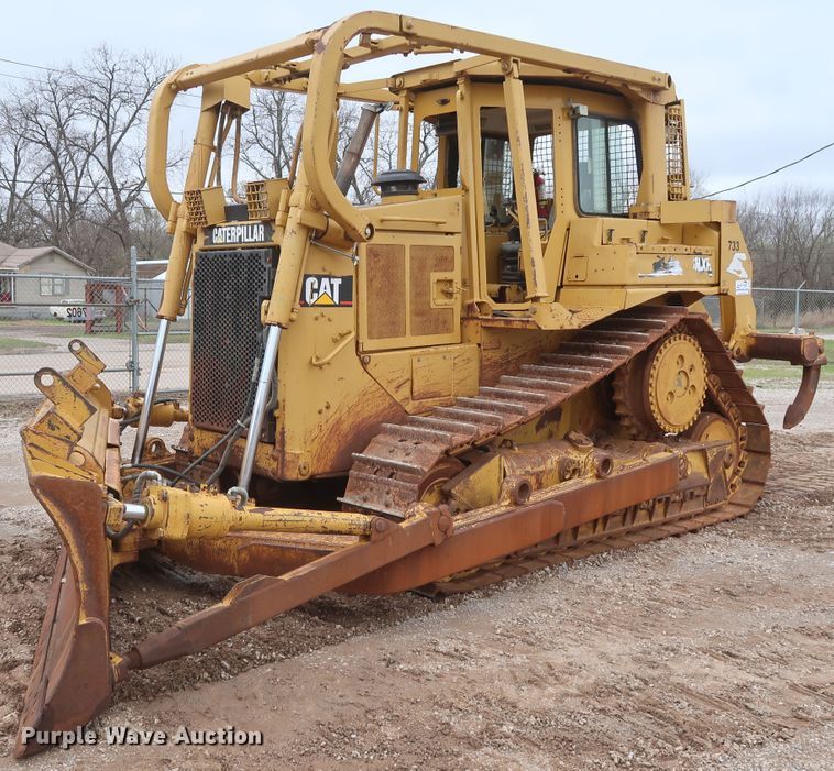 image for item DG7139 1994 Caterpillar D6H Series II  crawler dozer