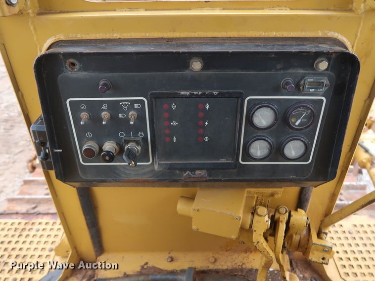 image for item DG7139 1994 Caterpillar D6H Series II  crawler dozer