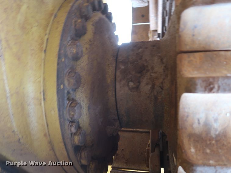 image for item DG7139 1994 Caterpillar D6H Series II  crawler dozer