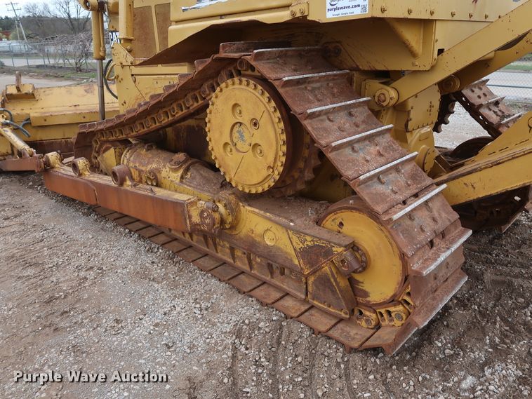 image for item DG7139 1994 Caterpillar D6H Series II  crawler dozer