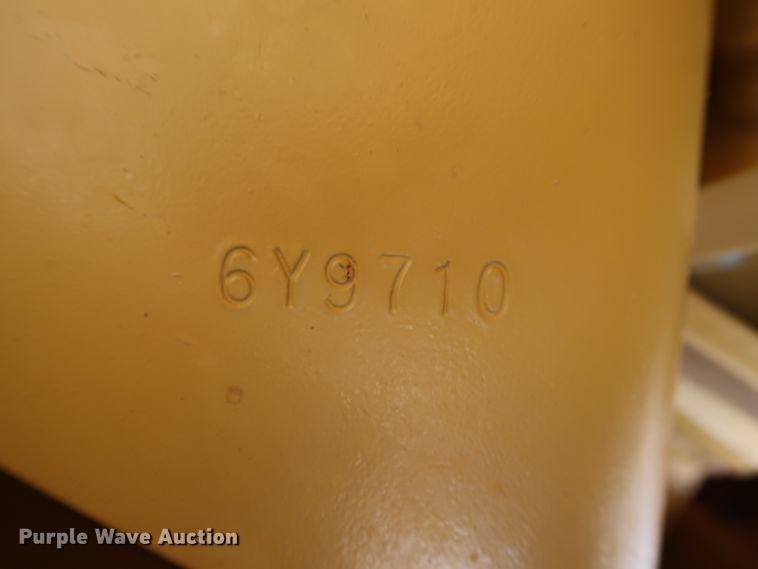 image for item DG7139 1994 Caterpillar D6H Series II  crawler dozer