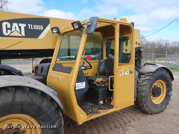 image for item DG7140 2008 Caterpillar TL1055  telehandler