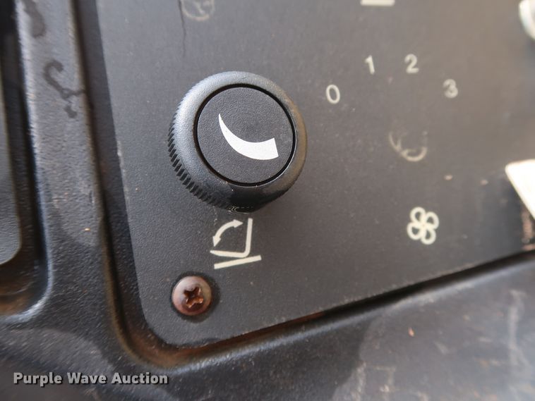 image for item DG7140 2008 Caterpillar TL1055  telehandler