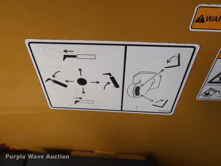 image for item DG7140 2008 Caterpillar TL1055  telehandler