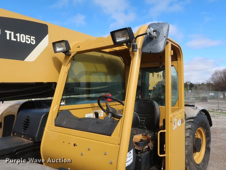 image for item DG7140 2008 Caterpillar TL1055  telehandler