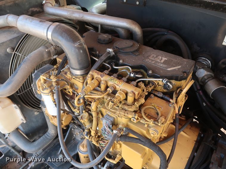 image for item DG7140 2008 Caterpillar TL1055  telehandler