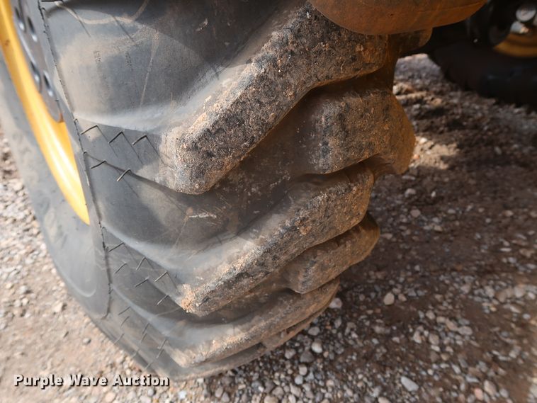 image for item DG7140 2008 Caterpillar TL1055  telehandler