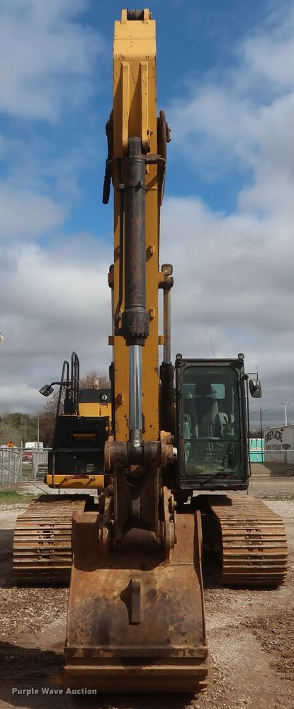 image for item DG7141 2012 Caterpillar 329E L excavator