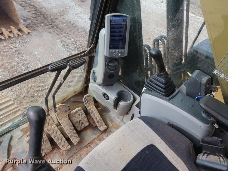 image for item DG7141 2012 Caterpillar 329E L excavator