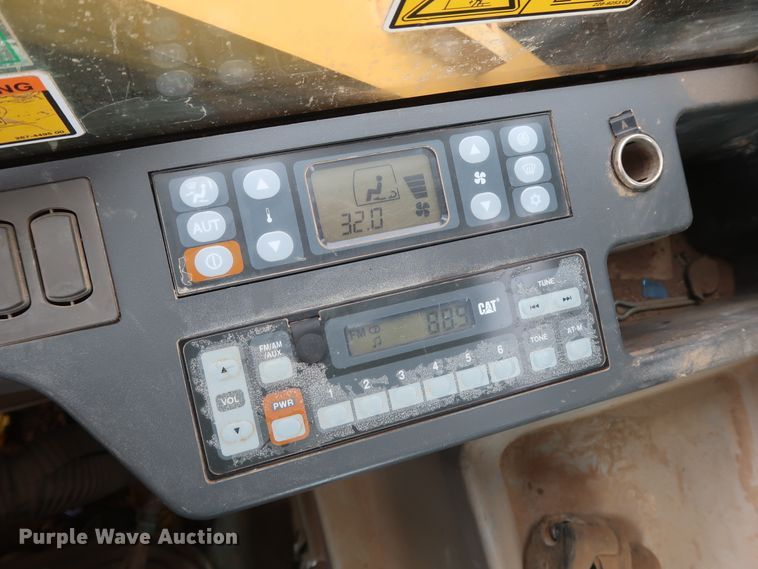 image for item DG7141 2012 Caterpillar 329E L excavator