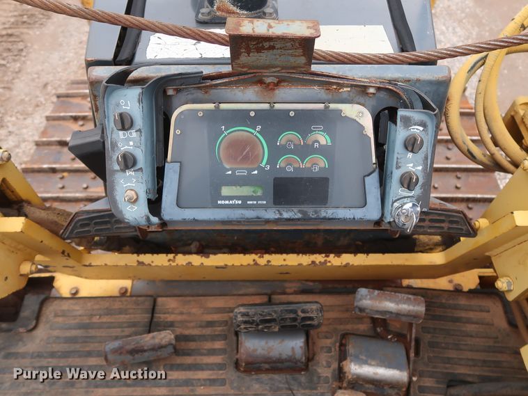 image for item DG7142 2006 Komatsu D39EX-21A  crawler pipelayer