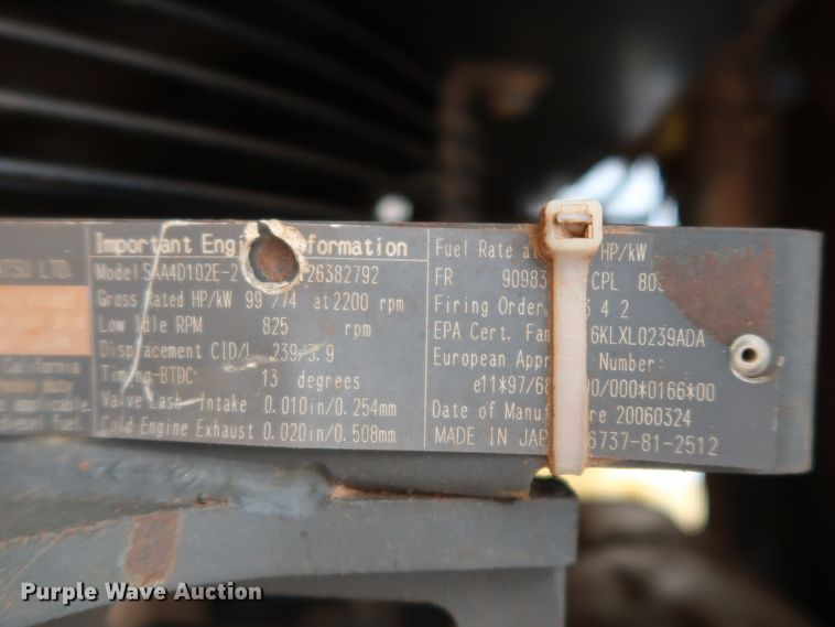 image for item DG7142 2006 Komatsu D39EX-21A  crawler pipelayer