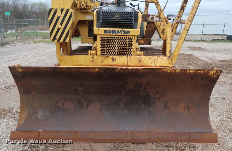image for item DG7142 2006 Komatsu D39EX-21A  crawler pipelayer