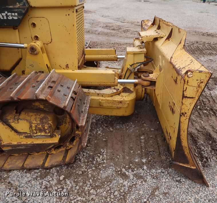 image for item DG7142 2006 Komatsu D39EX-21A  crawler pipelayer