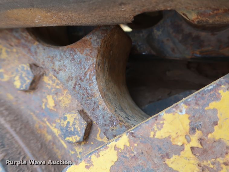 image for item DG7142 2006 Komatsu D39EX-21A  crawler pipelayer