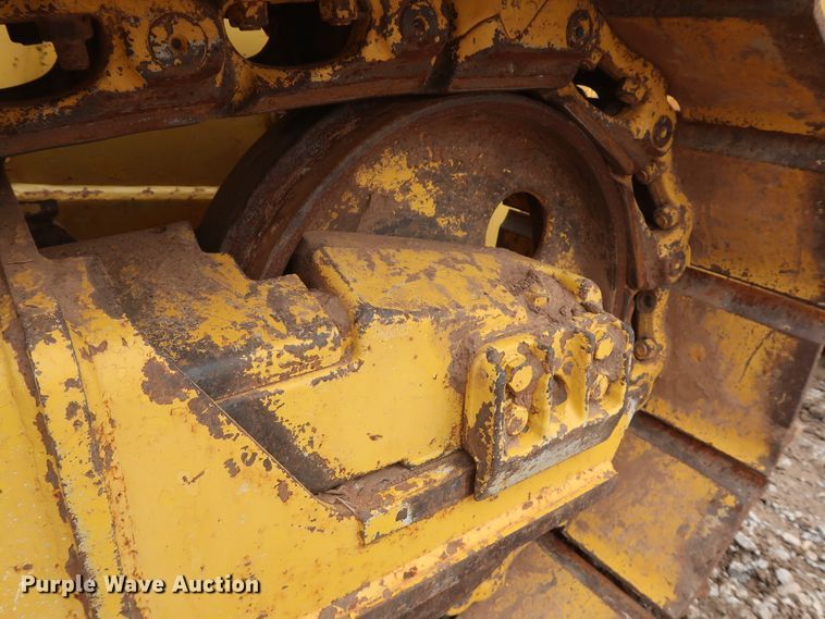 image for item DG7142 2006 Komatsu D39EX-21A  crawler pipelayer