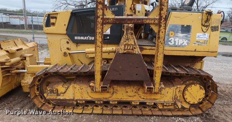 image for item DG7142 2006 Komatsu D39EX-21A  crawler pipelayer