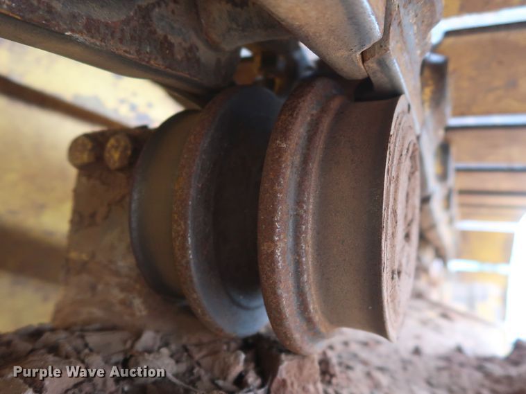 image for item DG7142 2006 Komatsu D39EX-21A  crawler pipelayer