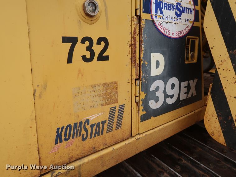 image for item DG7142 2006 Komatsu D39EX-21A  crawler pipelayer