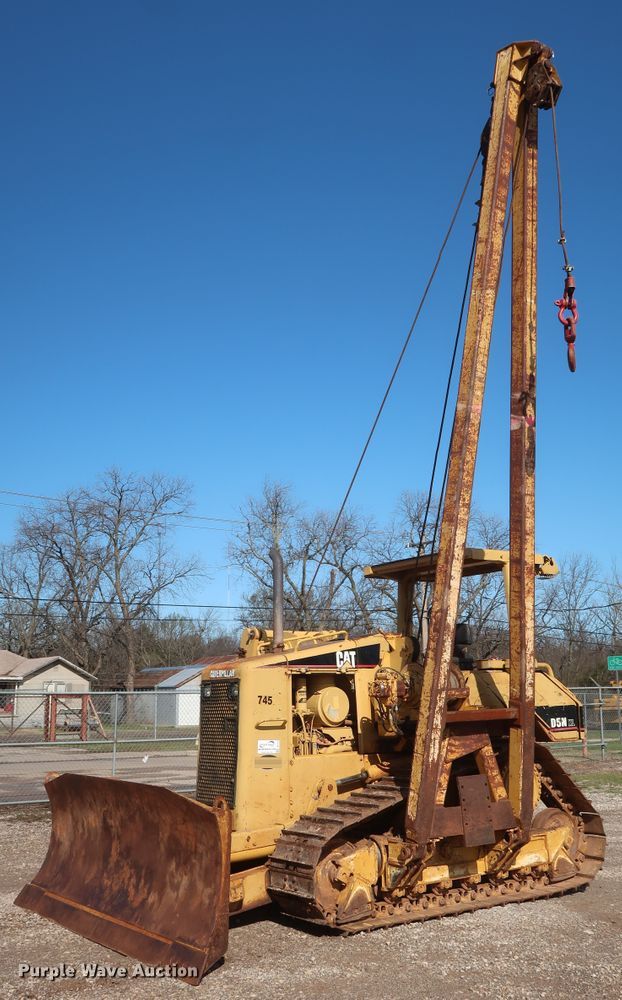 image for item DG7143 2005 Caterpillar D5N XL  crawler pipelayer