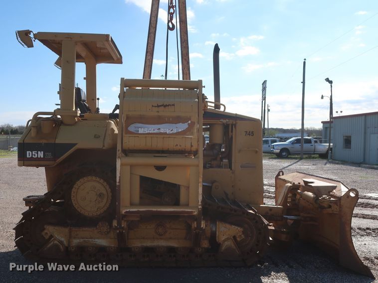 image for item DG7143 2005 Caterpillar D5N XL  crawler pipelayer