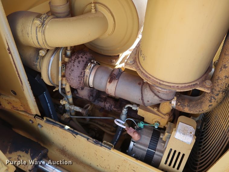 image for item DG7143 2005 Caterpillar D5N XL  crawler pipelayer