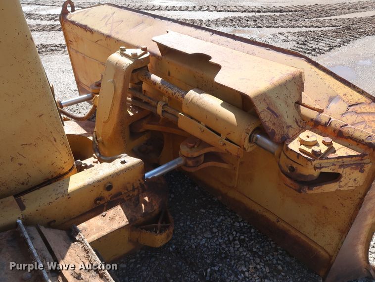 image for item DG7143 2005 Caterpillar D5N XL  crawler pipelayer