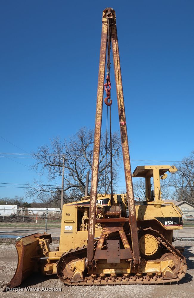 image for item DG7143 2005 Caterpillar D5N XL  crawler pipelayer