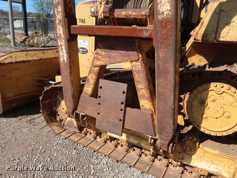 image for item DG7143 2005 Caterpillar D5N XL  crawler pipelayer