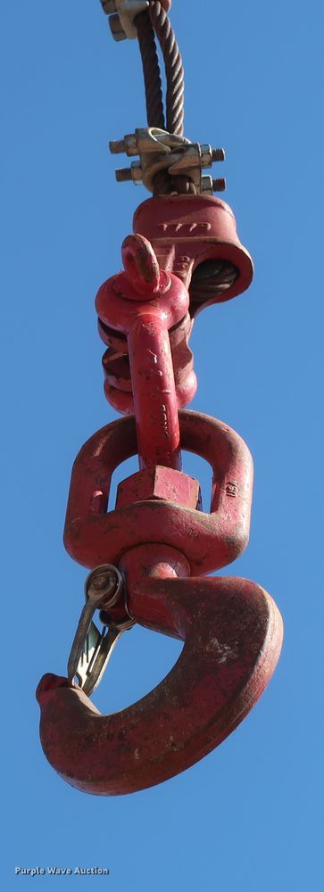 image for item DG7143 2005 Caterpillar D5N XL  crawler pipelayer