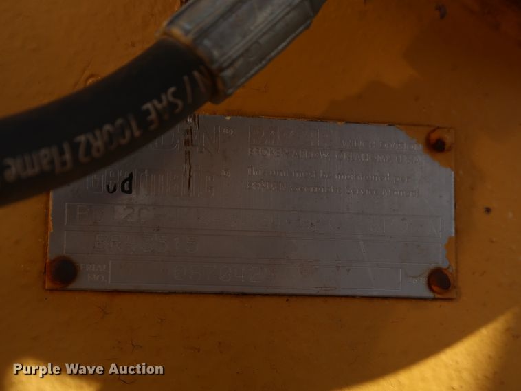 image for item DG7143 2005 Caterpillar D5N XL  crawler pipelayer