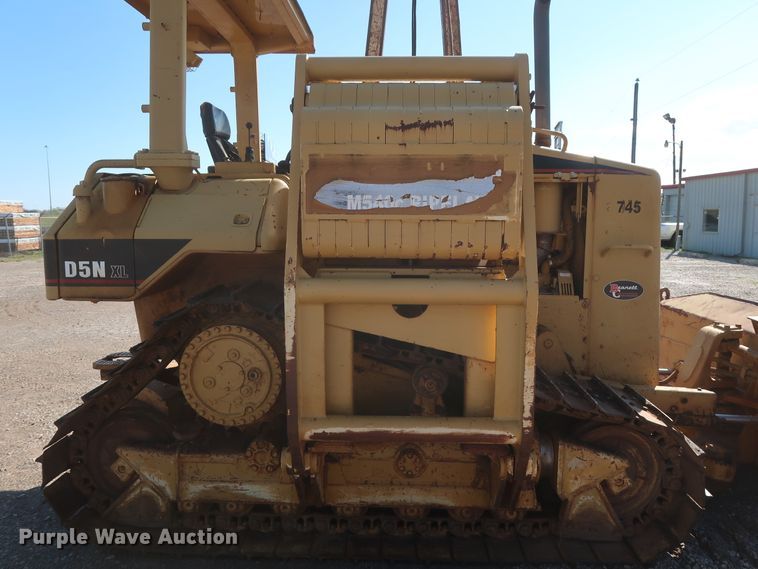 image for item DG7143 2005 Caterpillar D5N XL  crawler pipelayer