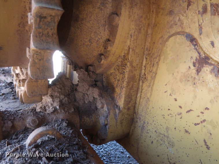 image for item DG7143 2005 Caterpillar D5N XL  crawler pipelayer