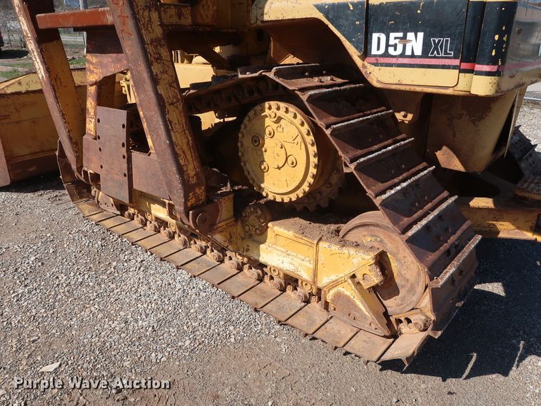 image for item DG7143 2005 Caterpillar D5N XL  crawler pipelayer