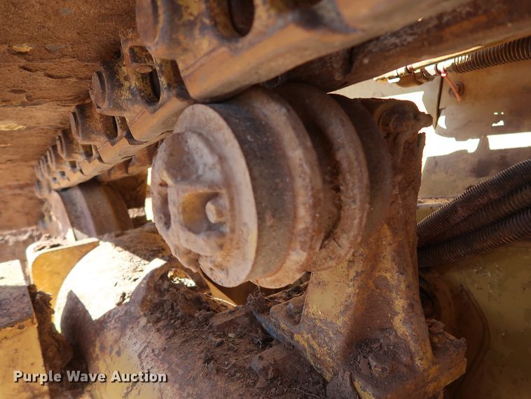 image for item DG7143 2005 Caterpillar D5N XL  crawler pipelayer