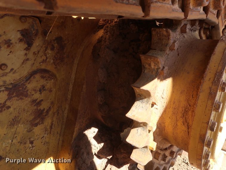 image for item DG7143 2005 Caterpillar D5N XL  crawler pipelayer