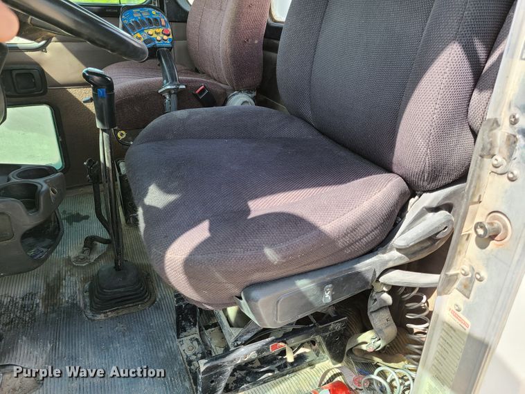 image for item DG7700 2004 Kenworth W900B ready mix truck