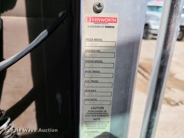 image for item DG7700 2004 Kenworth W900B ready mix truck