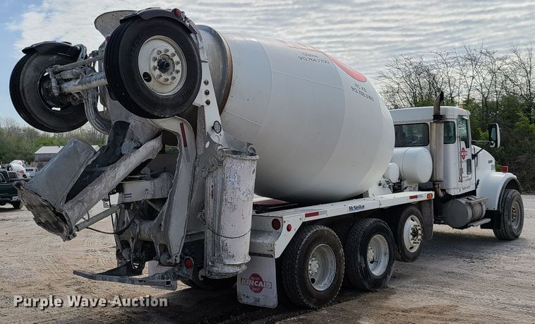 image for item DG7701 2003 Kenworth W900B ready mix truck